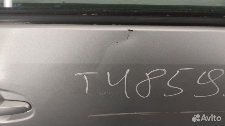 Дверь правая задняя Toyota Prius