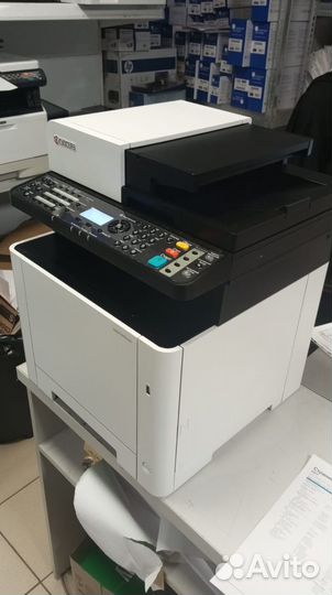 Цветной мфу Kyocera 5521cdw