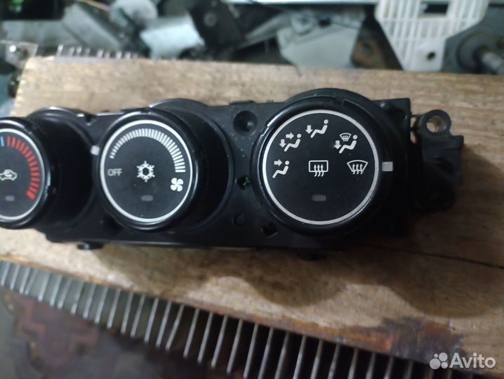 Блок управления печкой Mitsubishi ASX