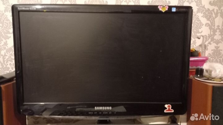 Монитор Samsung