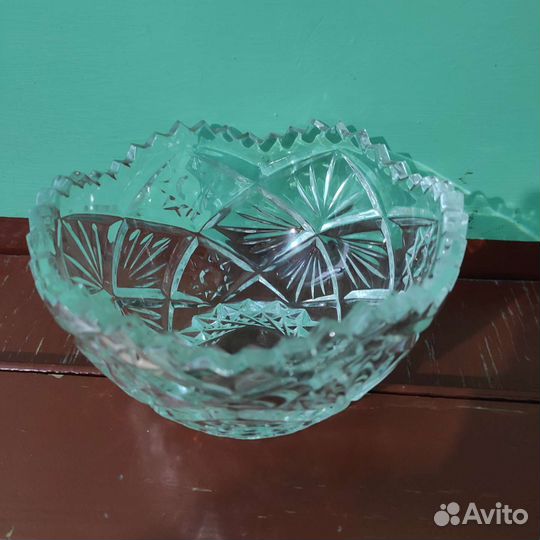 Вазы, тарелки