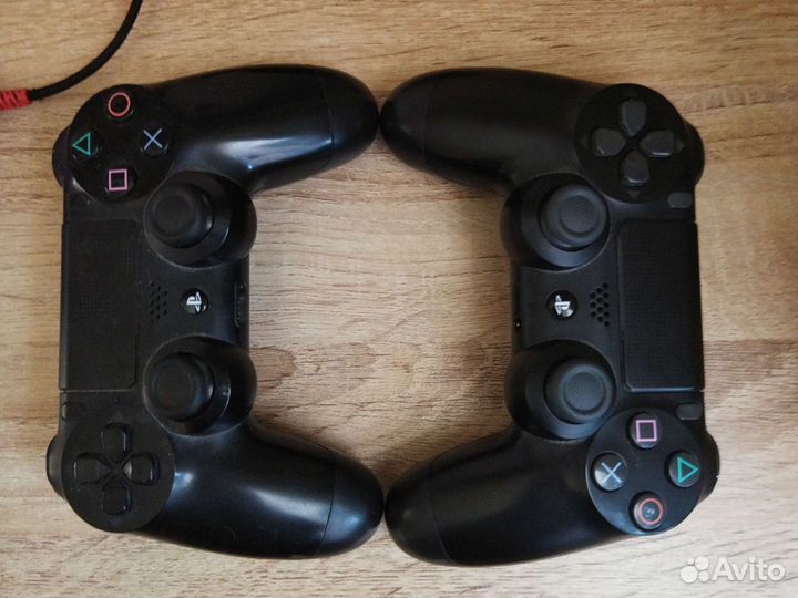 Игровая приставка ps4