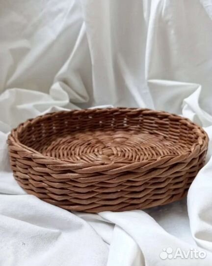 Хлебница, плетёный поднос
