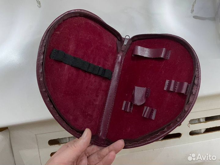 Косметичка для маникюрных принадлежностей