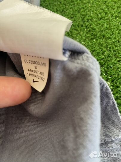 Футболка Nike Tee