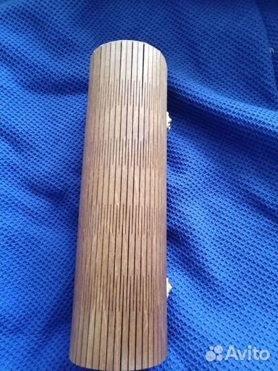 Деревянная шкатулка