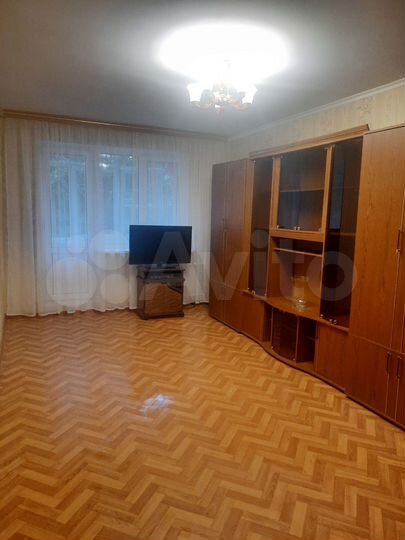2-к. квартира, 55 м², 3/9 эт.