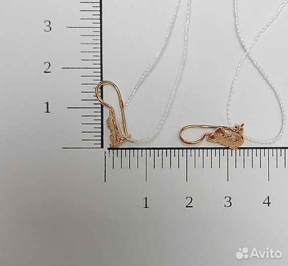 Золотые серьги