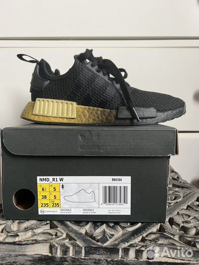 Кроссовки adidas nmd 37,5