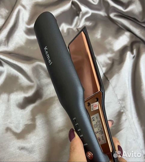 Выпрямитель для волос профессиональный