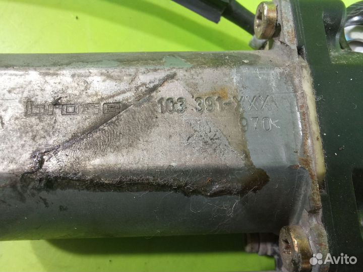 Стеклоподъёмник задний левый Mitsubishi Carisma