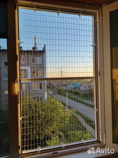 Балкончик и решетка для кошек