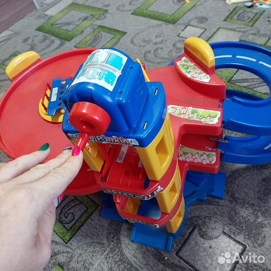 Игровой центр автопарковка