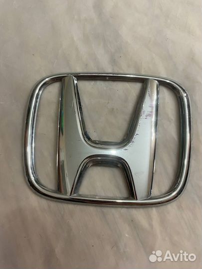 Эмблема на крышку багажника Honda CR-V 4