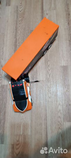 Игрушка большая машинка