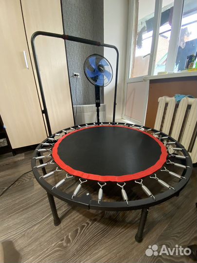 Батут для фитнеса с ручкой