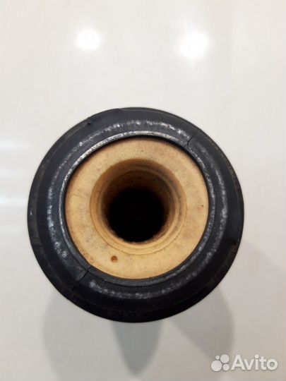 Пыльник переднего амортизатора (Volvo XC60 II)