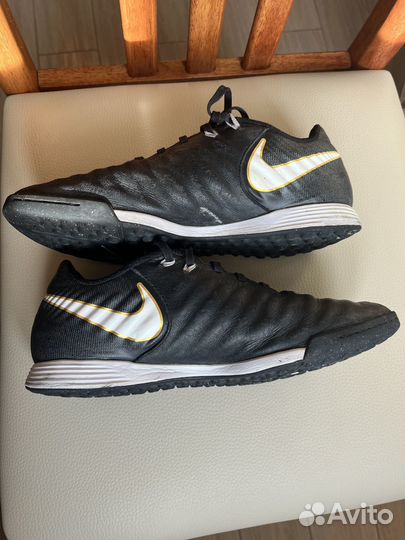 Сороконожки nike tiempo