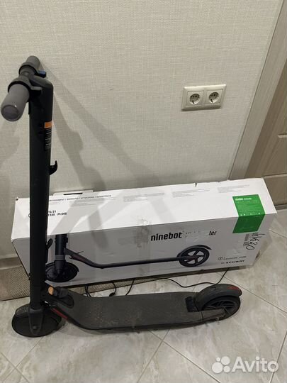 Электросамокат Ninebot Kickscooter ES2