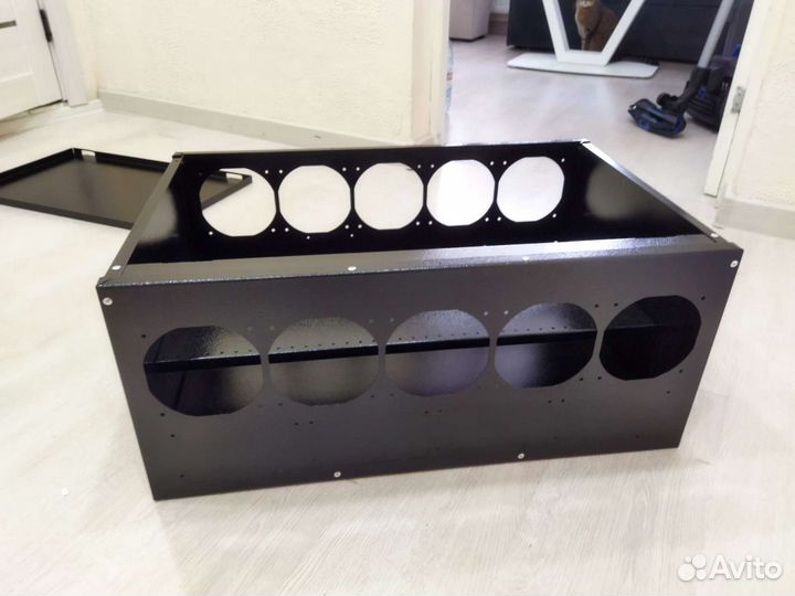 Закрытый корпус для майнинга