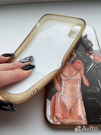 Чехол на телефон
