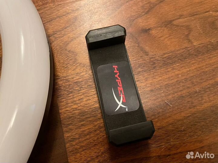 Кольцевая лампа 26 см с держателями