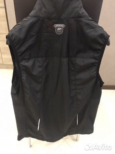 Жилетка karhu