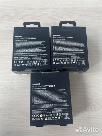 Внешний SSD Samsung T7 Shield 1TB Новый