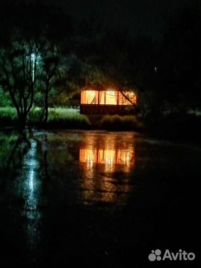 Аренда беседки у пруда