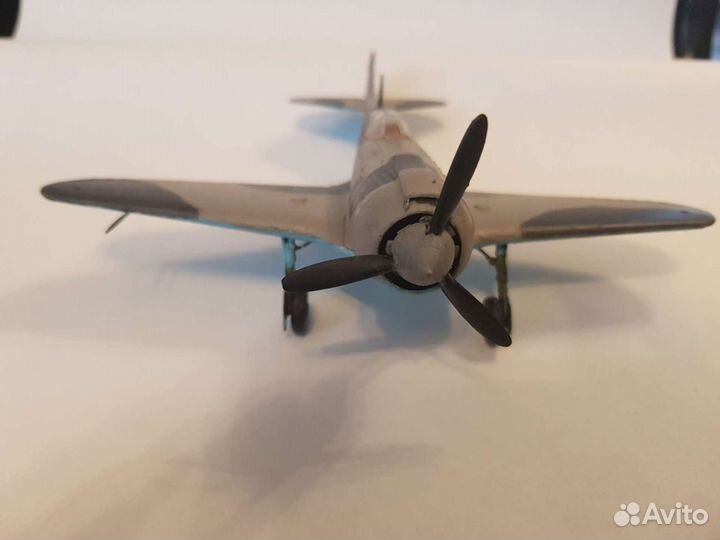 Модель самолета ла5-фн масштаб 1/72