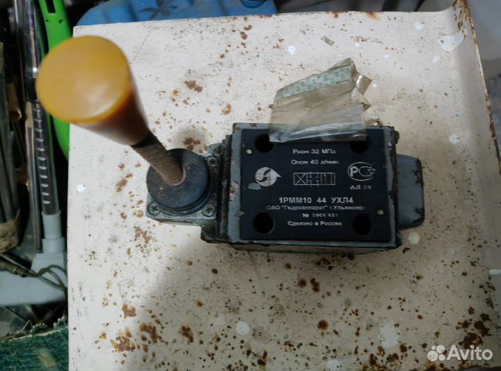 Золотниковый гидрораспределитель 1рмм10 44ухл4