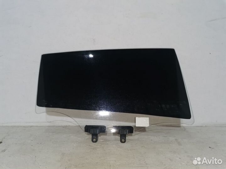 Стекло задней двери Kia Rio X 83420H0500