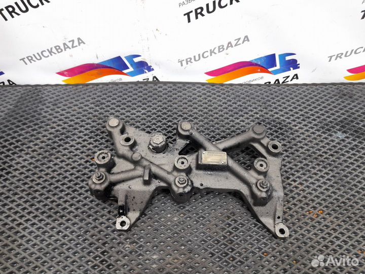 Планка вала рокеров Renault Kerax, Renault Premium