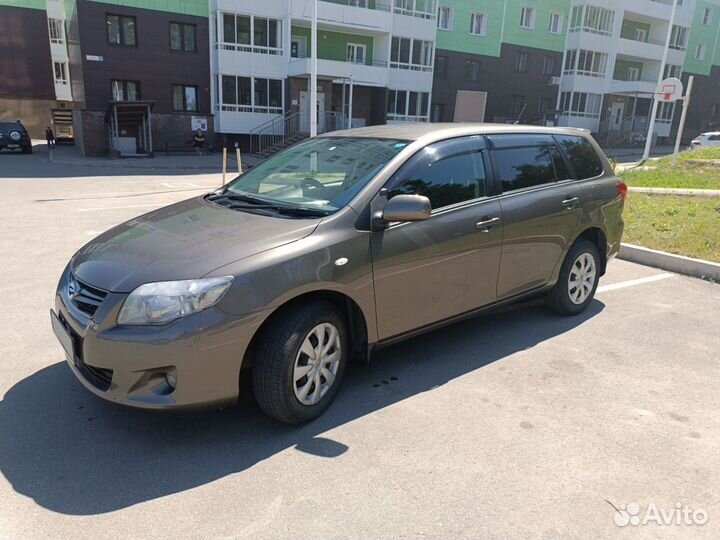 Toyota Corolla Fielder 1.5 CVT, 2012, 127 000 км