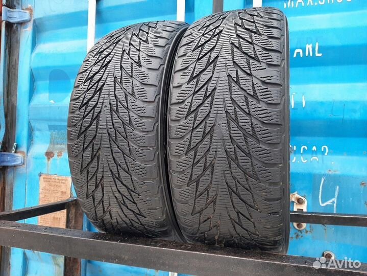 Nokian Tyres Hakkapeliitta R2 215/50 R17 92B