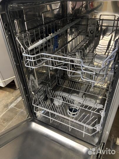 Посудомоечная машина Indesit