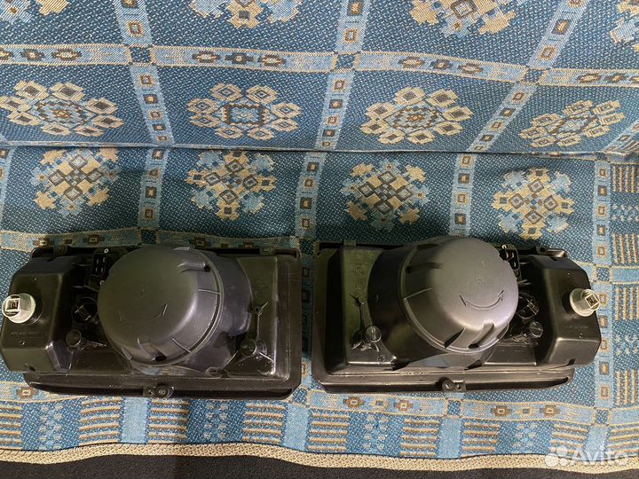 Новые фары комплект Ваз Лада 2104 2105 2107