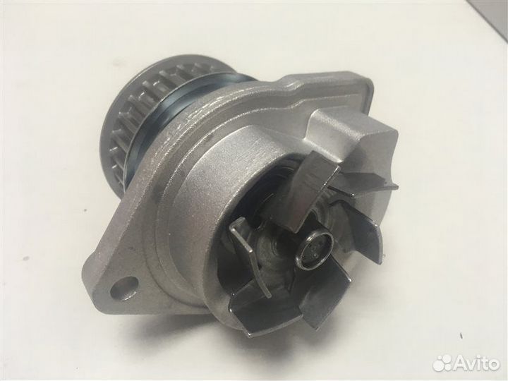 Помпа водяная Volkswagen Golf 4 1997-2005 119J