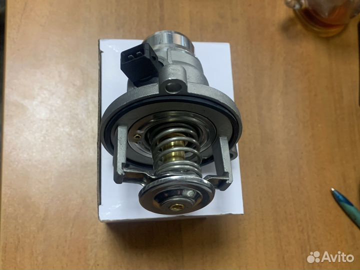 Холодный термостат BMW N62, 95гр