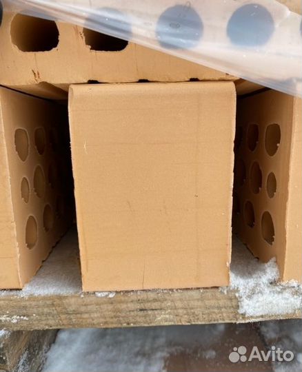 Кирпич облицовочный светлый