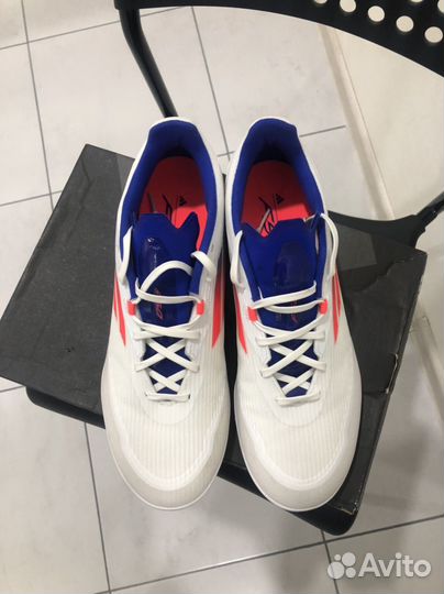 Футзалки adidas 43