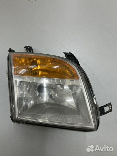 Фары Ford Fusion правая