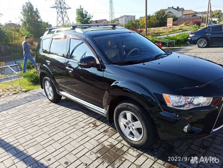 Mitsubishi Outlander, 2010