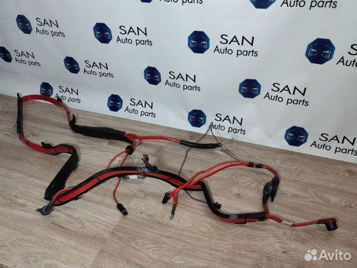 Клемма плюсовая Bmw 5 F10 N63B44 2011