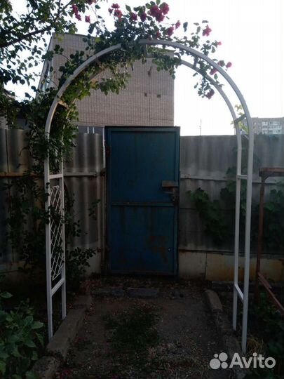 Арка садовая
