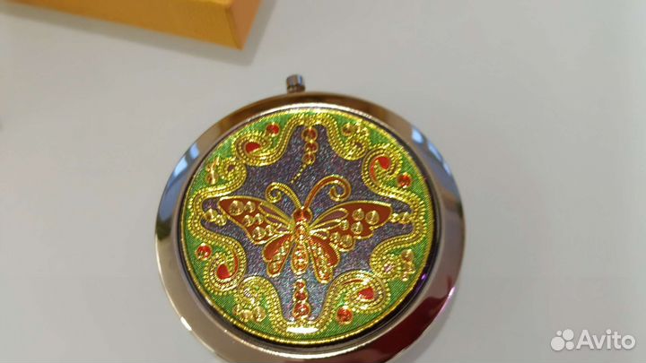 Зеркало карманное новое в упаковке