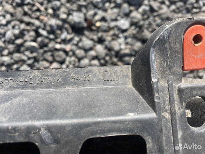 Усилитель бампера Opel астра j GTC