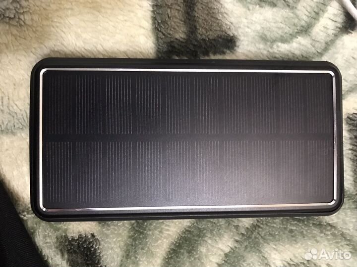 Повербанк с беспроводной зарядкой