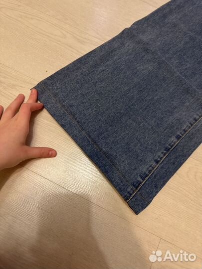 Джинсы женские широкие