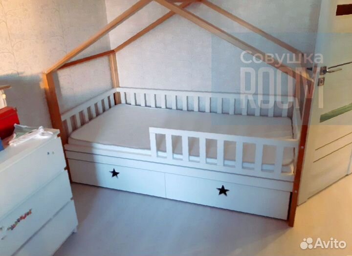 Детская кровать домик